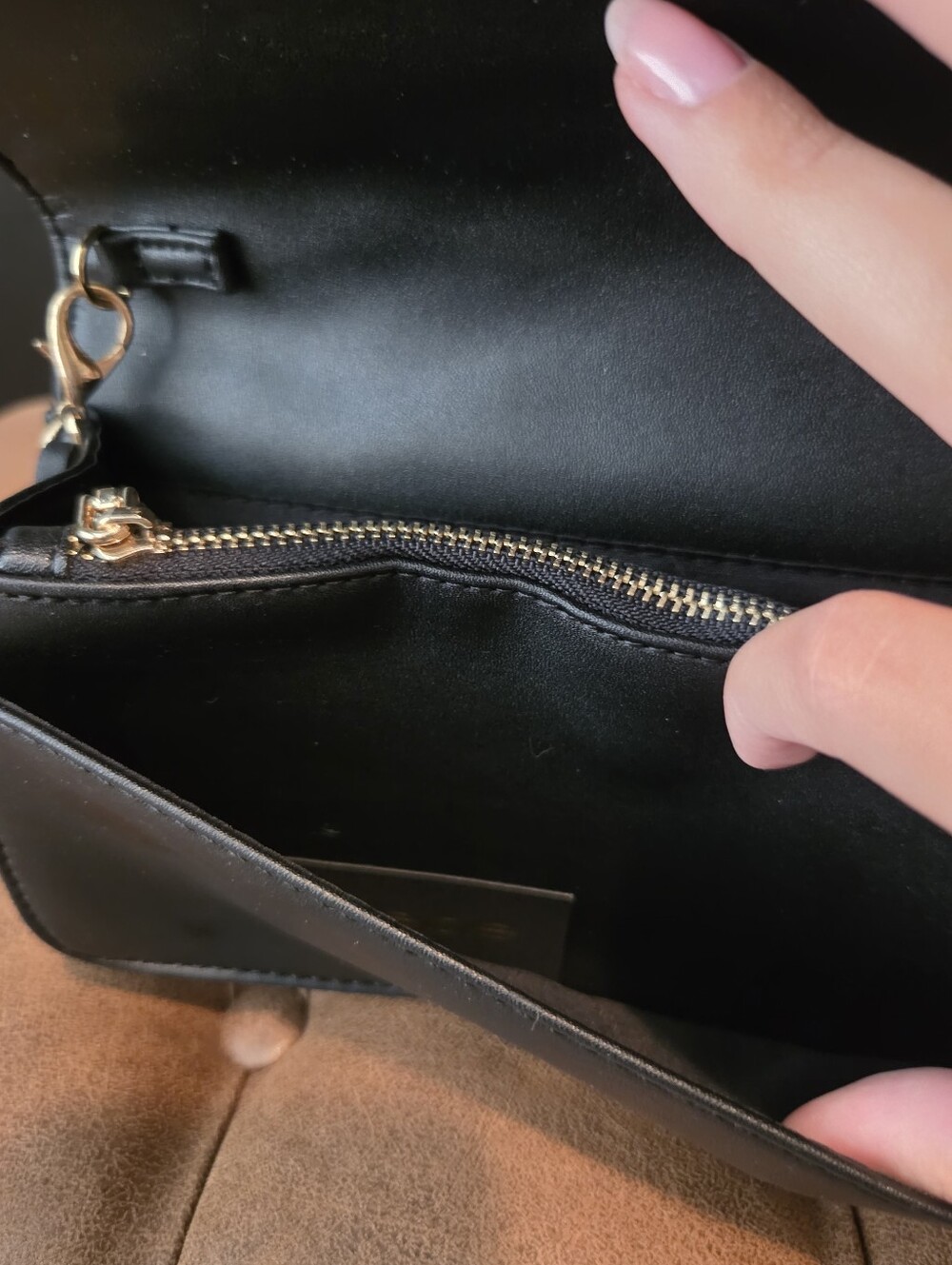 Bebe Sophia Black Quilted Crossbody with Gold Chain Strap - Picture 16 of 16